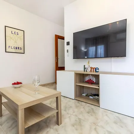 Costa Brava By Interhome Апартаменты